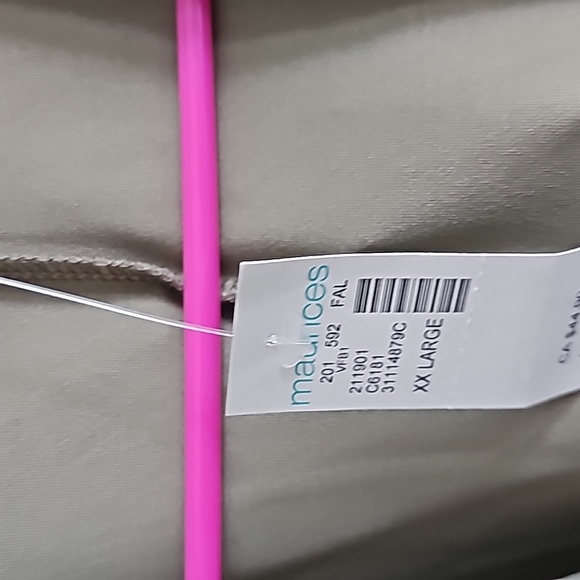 Womens over jackets 2x exact same things just 2 different colors - Picture 3 of 11